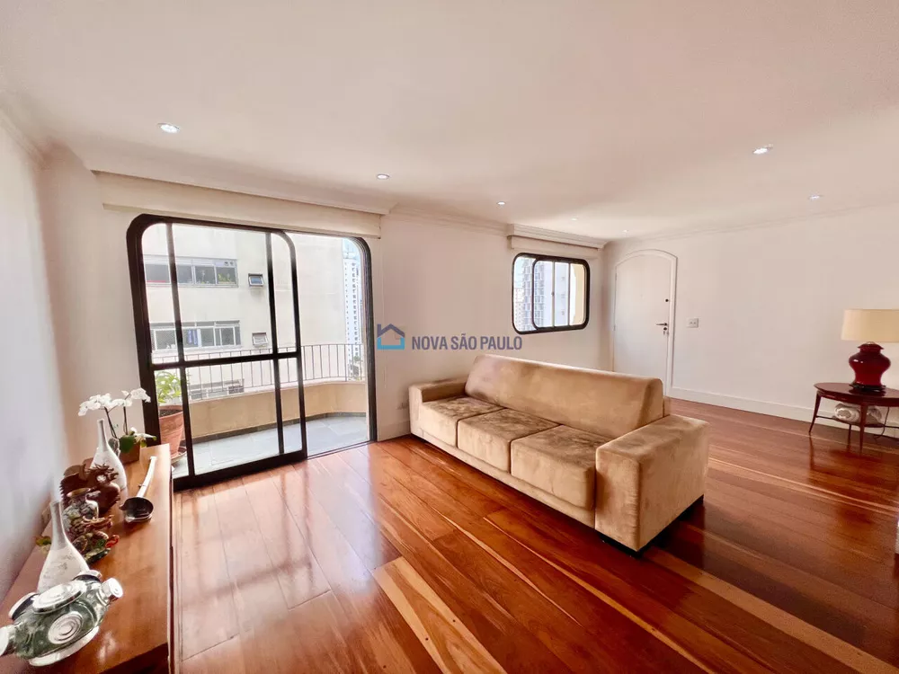 Apartamento à venda com 3 quartos, 115m² - Foto 2