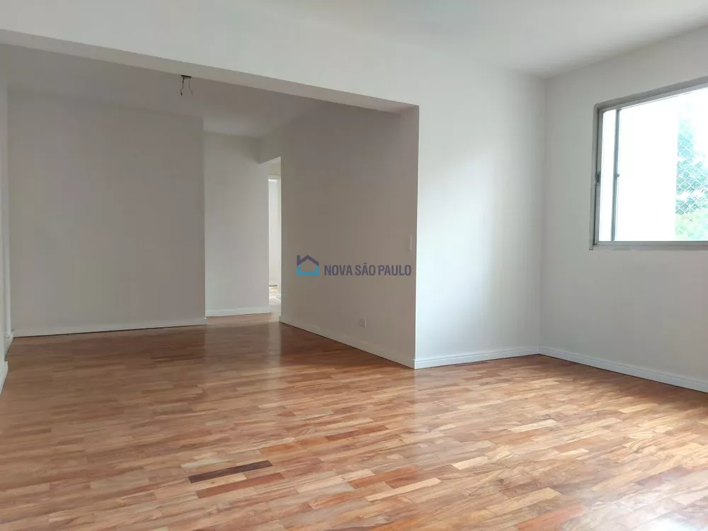 Apartamento à venda com 2 quartos, 85m² - Foto 1