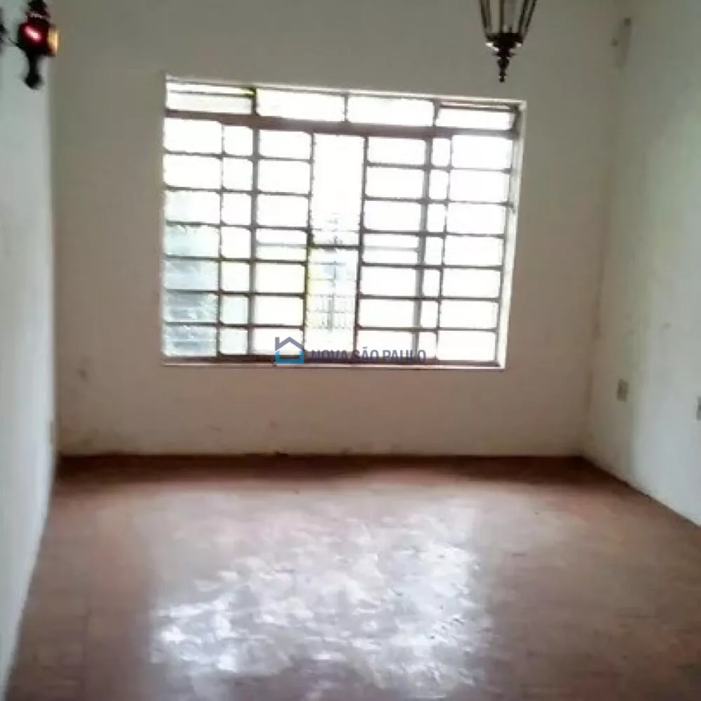 Casa à venda com 3 quartos, 140m² - Foto 1