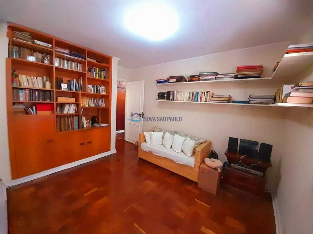 Casa à venda com 3 quartos, 314m² - Foto 8