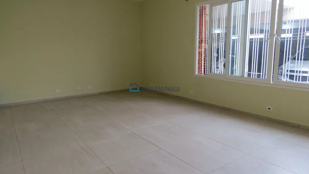 Casa à venda com 3 quartos, 202m² - Foto 3