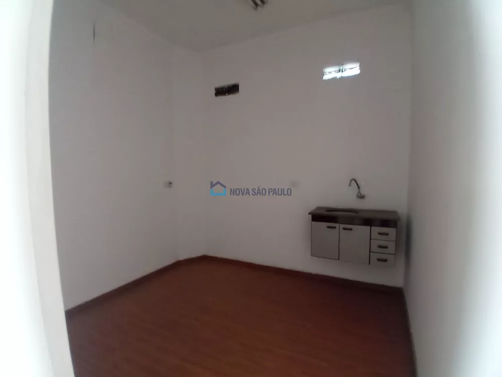 Casa Comercial para alugar com 1 quarto, 50m² - Foto 2