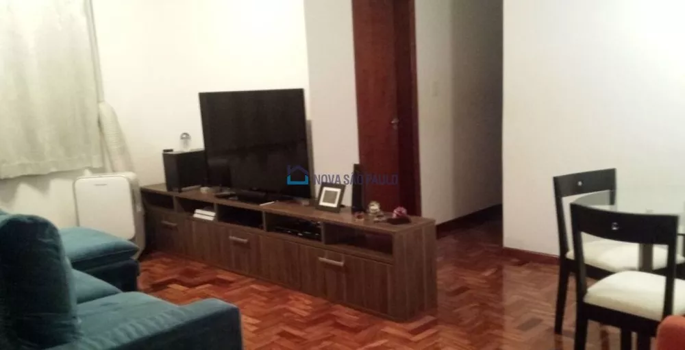 Apartamento à venda com 1 quarto, 80m² - Foto 1