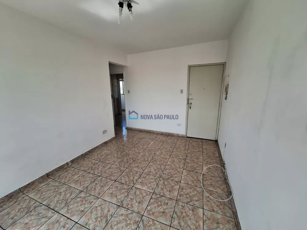 Apartamento à venda com 2 quartos, 60m² - Foto 4