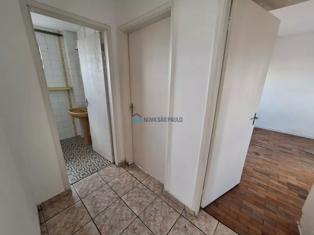 Apartamento à venda com 2 quartos, 60m² - Foto 5