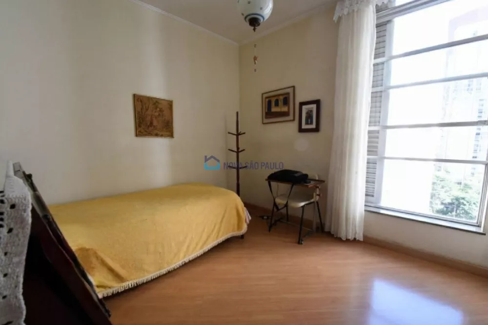 Apartamento à venda com 3 quartos, 130m² - Foto 19