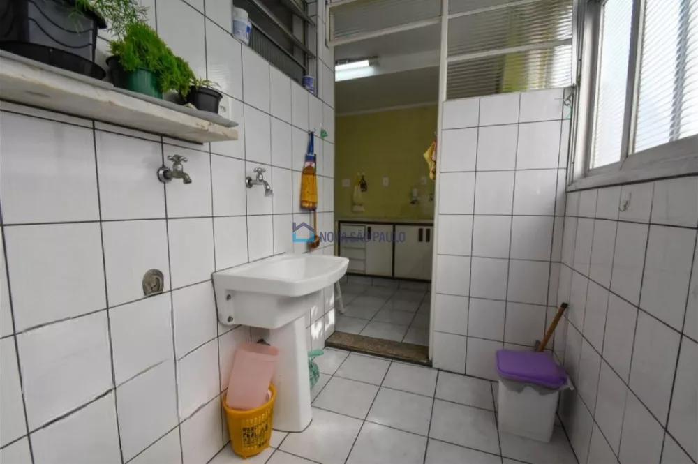 Apartamento à venda com 3 quartos, 130m² - Foto 22