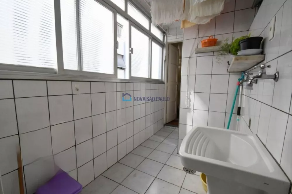 Apartamento à venda com 3 quartos, 130m² - Foto 23