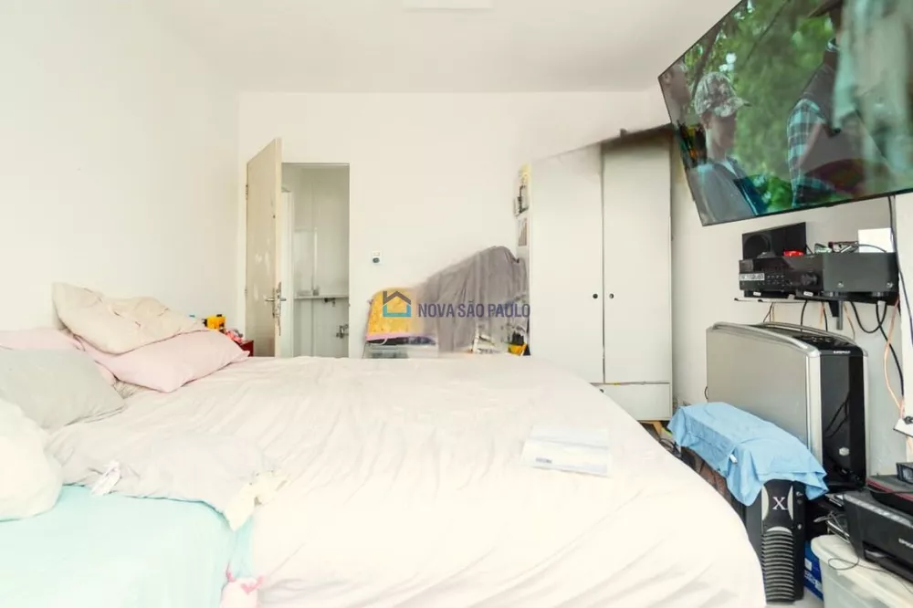 Apartamento à venda com 2 quartos, 66m² - Foto 4