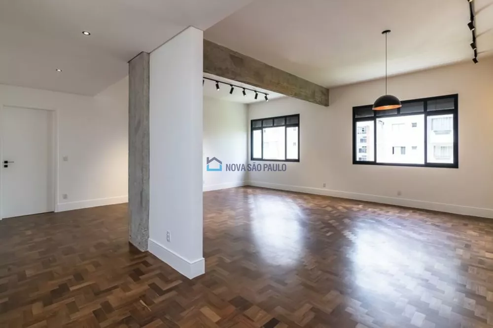 Apartamento à venda com 3 quartos, 212m² - Foto 4