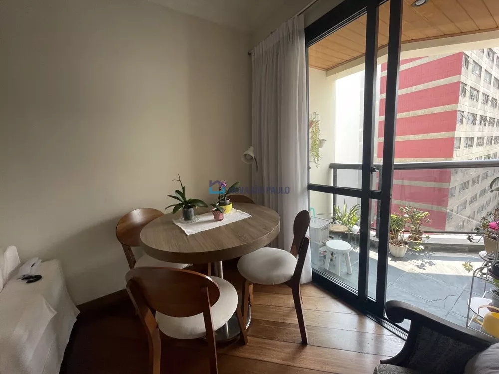 Apartamento à venda com 2 quartos, 57m² - Foto 1