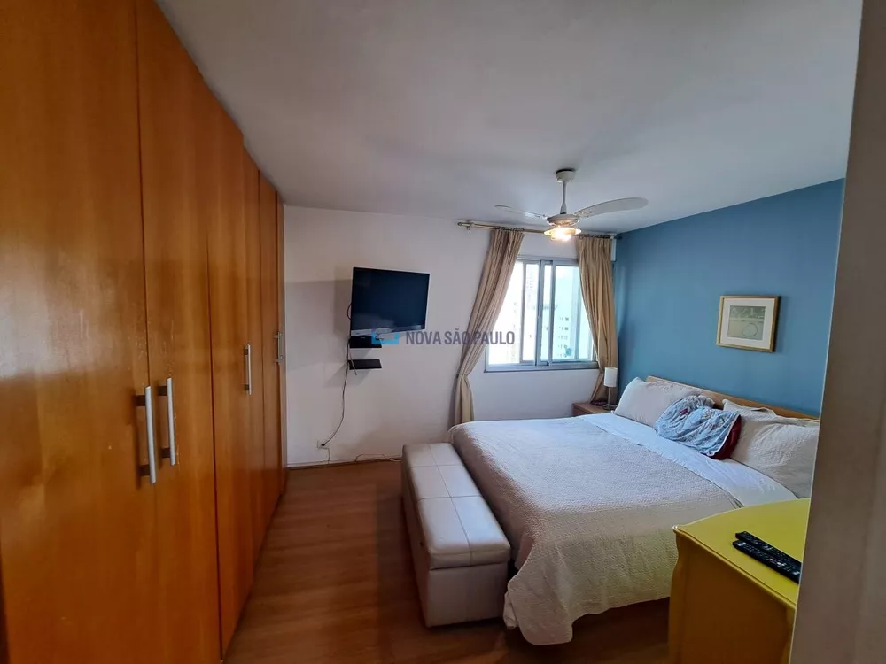 Apartamento à venda com 3 quartos, 137m² - Foto 10