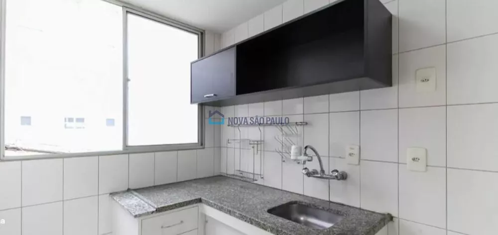 Apartamento à venda com 2 quartos, 56m² - Foto 3