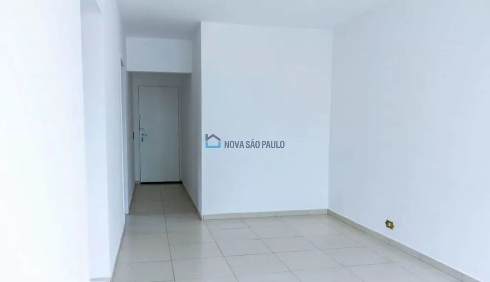 Apartamento à venda com 3 quartos, 84m² - Foto 4