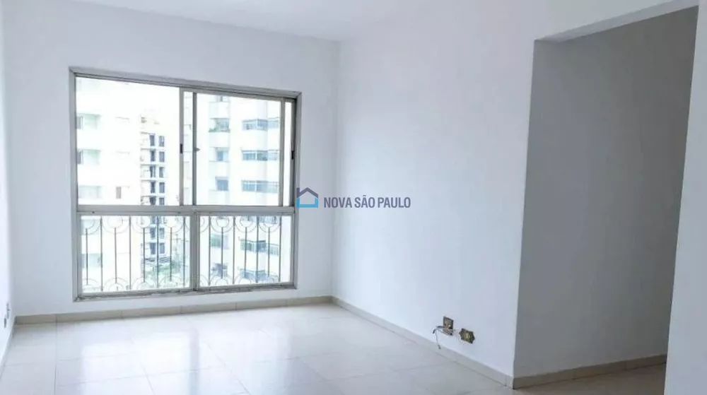 Apartamento à venda com 3 quartos, 84m² - Foto 2