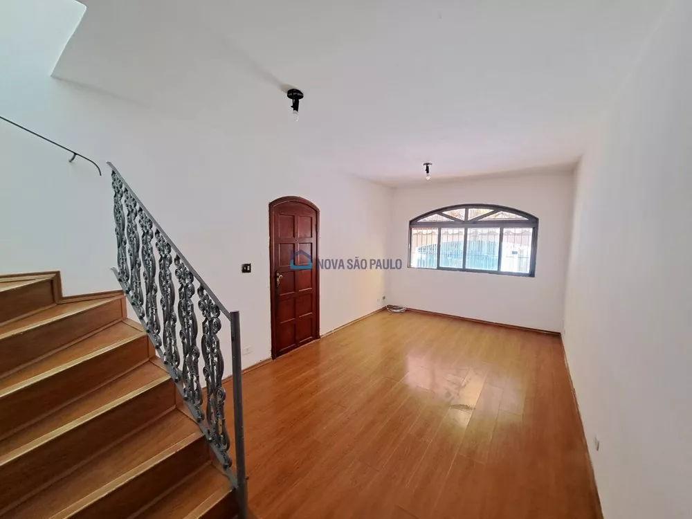 Casa à venda com 2 quartos, 95m² - Foto 1