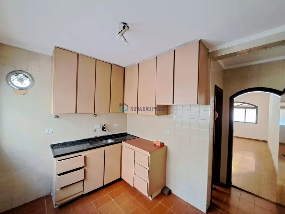 Casa à venda com 2 quartos, 95m² - Foto 3