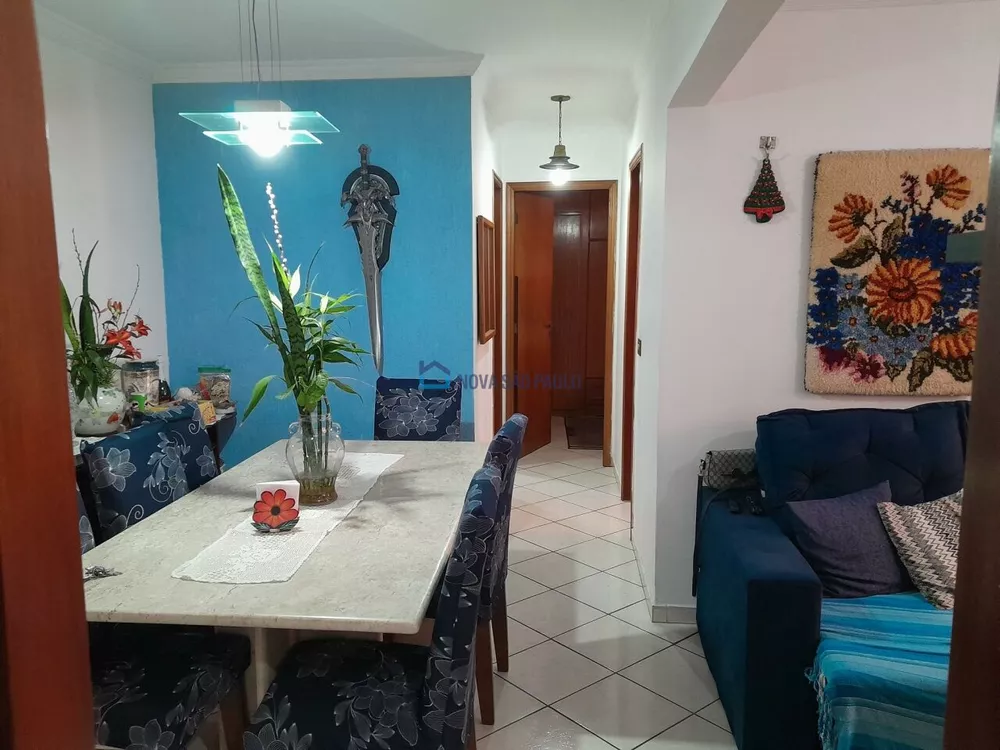 Apartamento à venda com 2 quartos, 59m² - Foto 2