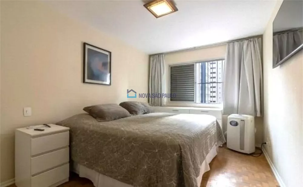 Apartamento à venda com 3 quartos, 106m² - Foto 1