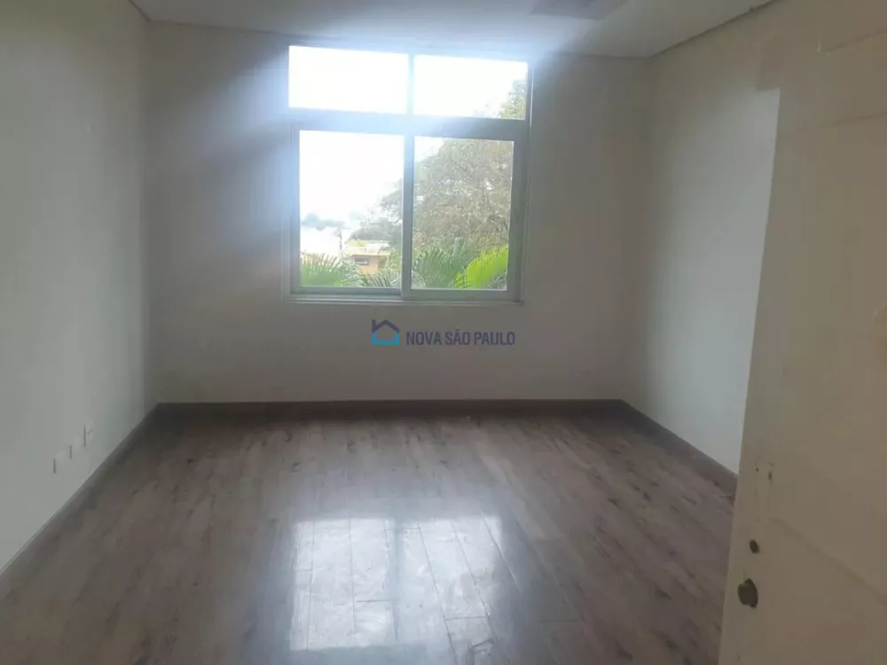 Prédio Inteiro à venda com 8 quartos, 1650m² - Foto 2