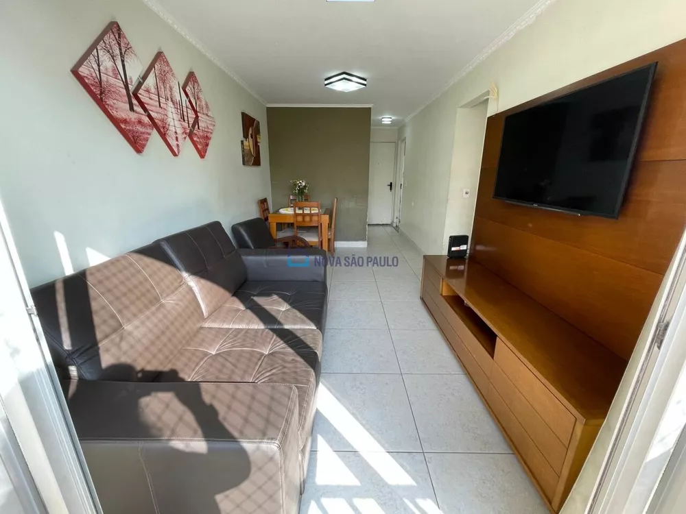 Apartamento à venda com 2 quartos, 56m² - Foto 1