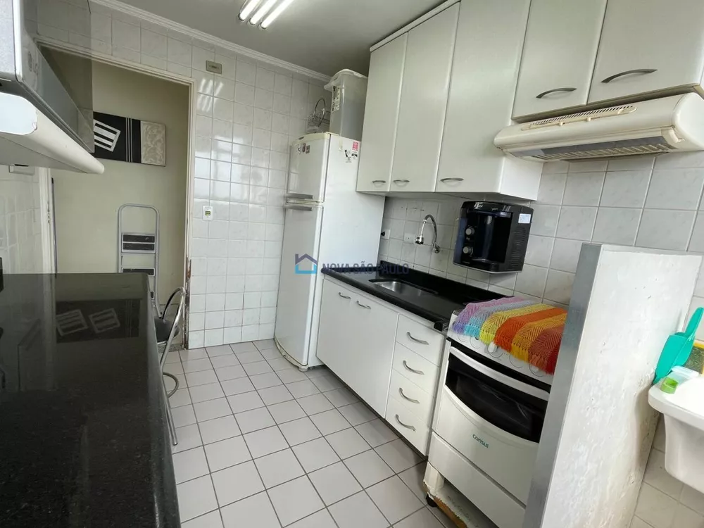 Apartamento à venda com 2 quartos, 56m² - Foto 4