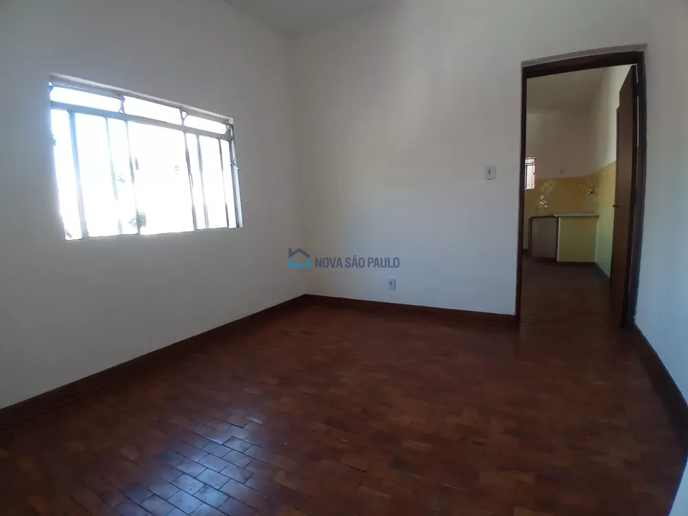 Casa para alugar com 1 quarto, 45m² - Foto 2