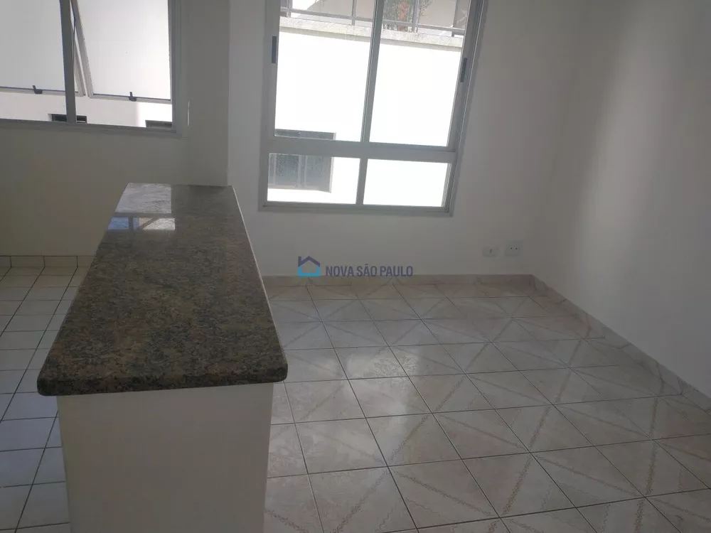 Apartamento à venda com 2 quartos, 47m² - Foto 2