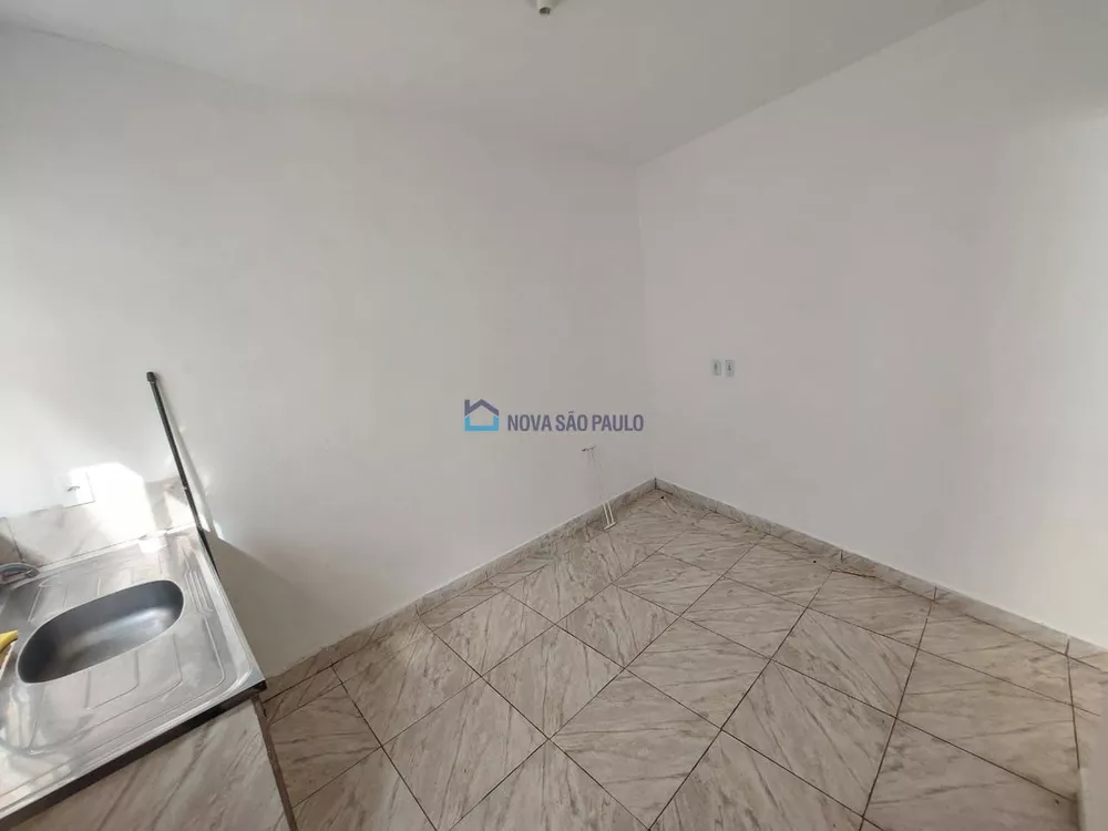 Casa para alugar com 1 quarto, 60m² - Foto 6