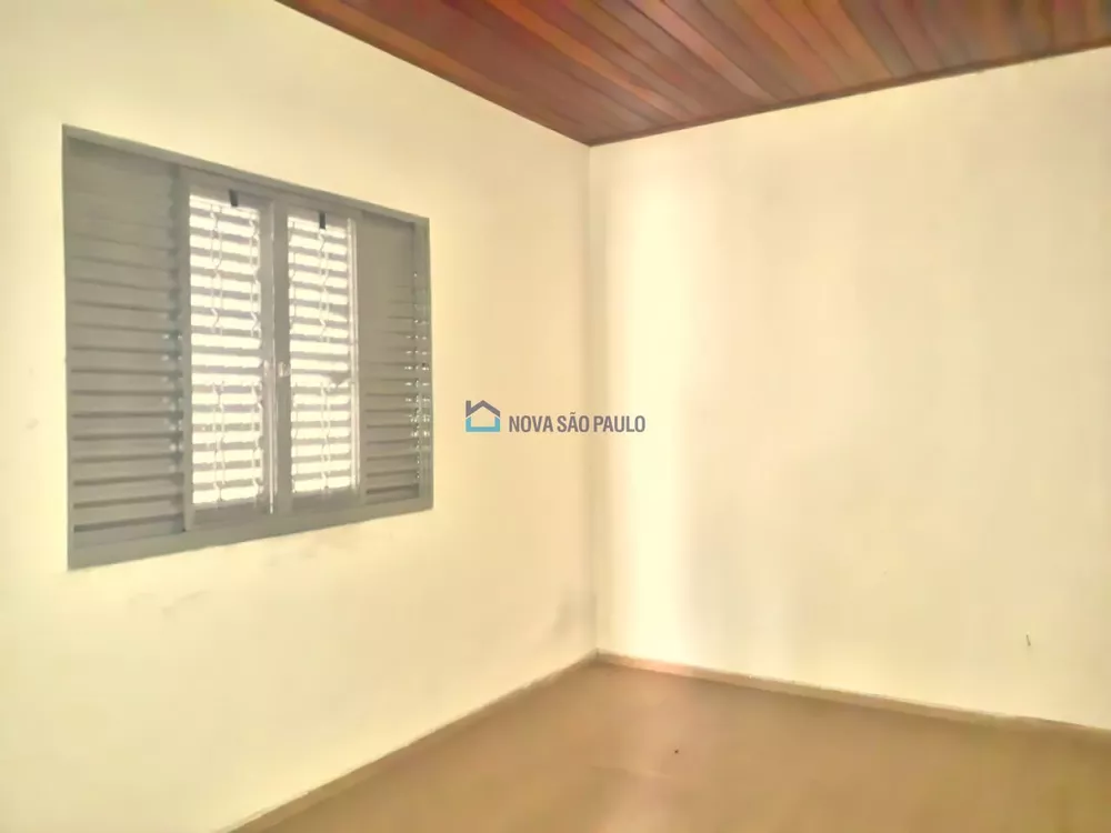 Casa à venda com 2 quartos, 122m² - Foto 4