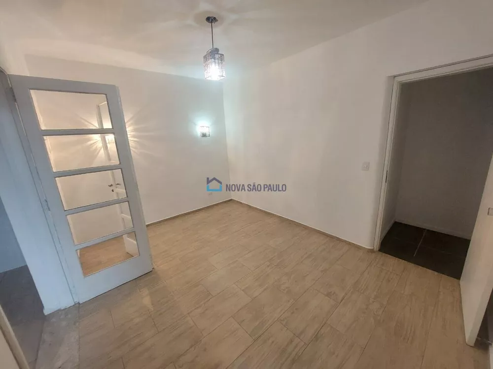 Casa para alugar com 1 quarto, 50m² - Foto 2