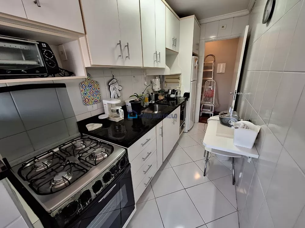 Apartamento à venda com 2 quartos, 68m² - Foto 8