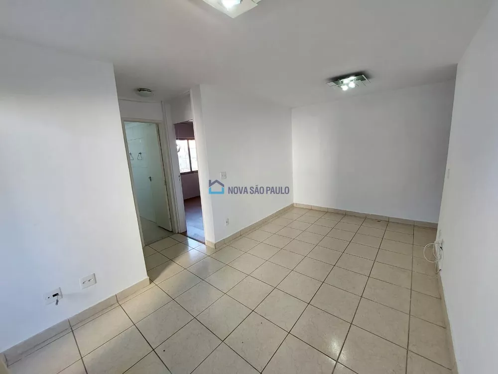 Apartamento para alugar com 2 quartos, 65m² - Foto 3