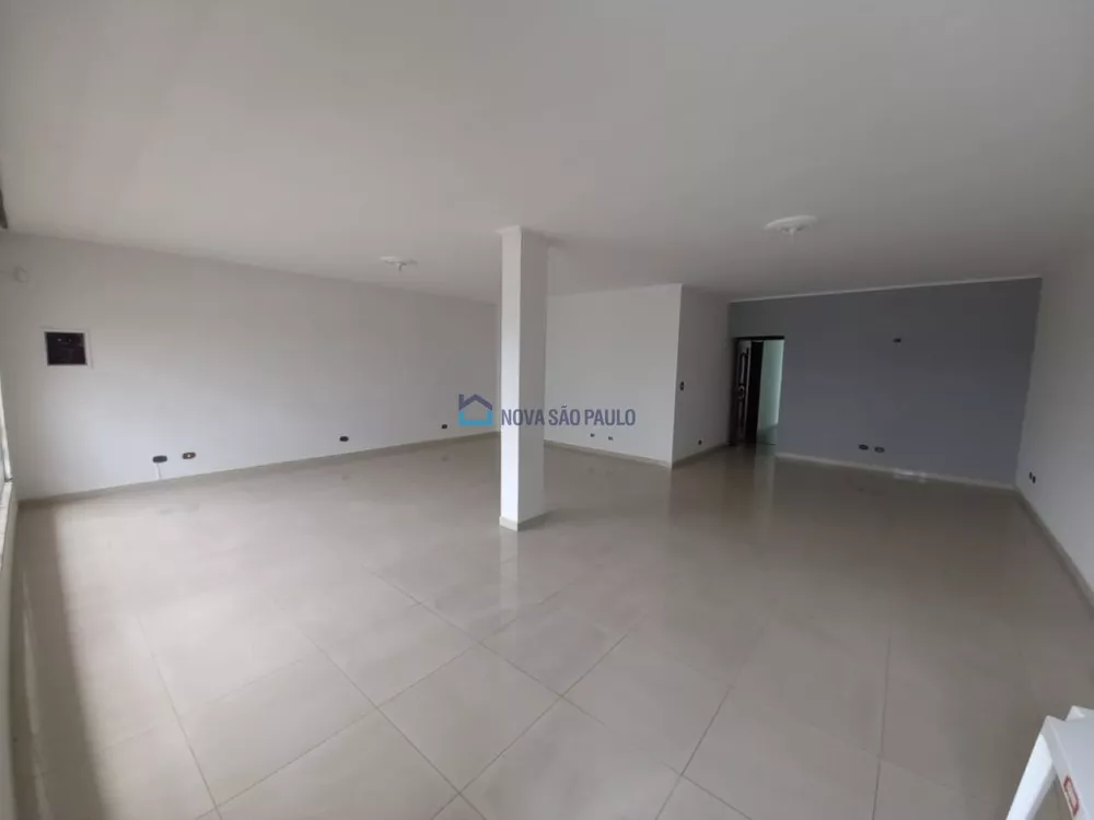 Casa para alugar com 3 quartos, 300m² - Foto 3