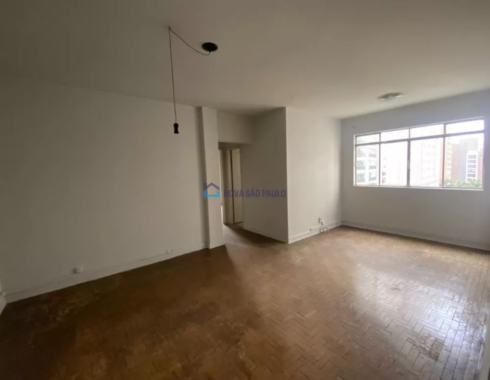 Apartamento à venda com 2 quartos, 76m² - Foto 1