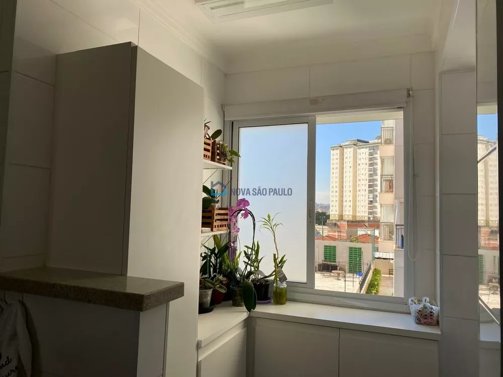 Apartamento à venda com 2 quartos, 70m² - Foto 11