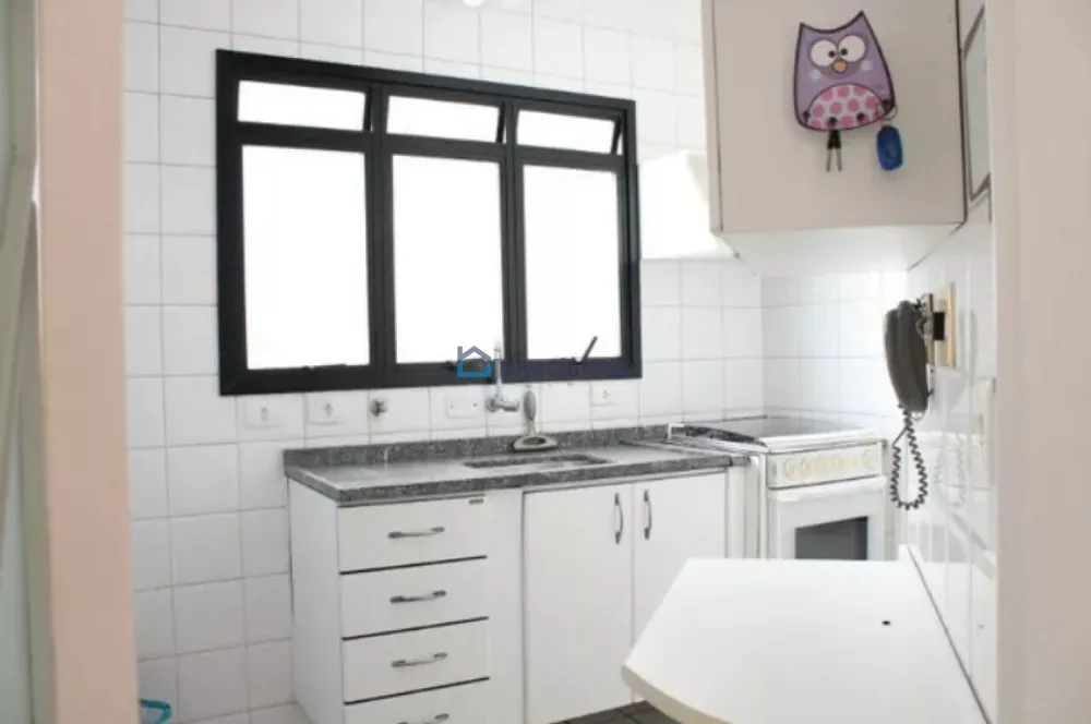 Apartamento à venda com 1 quarto, 60m² - Foto 5