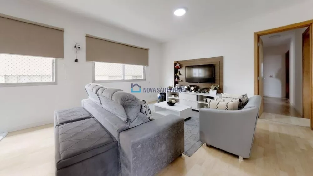 Apartamento à venda com 3 quartos, 110m² - Foto 1