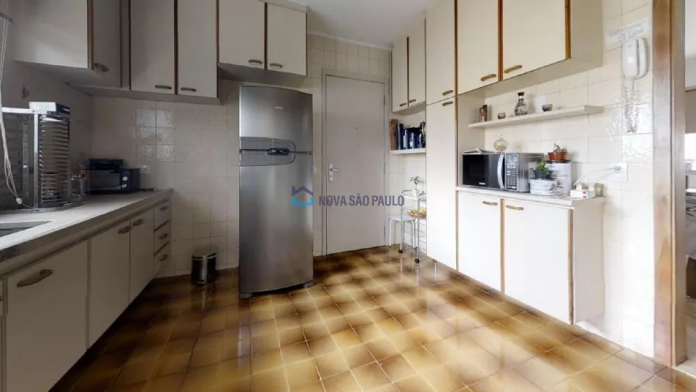 Apartamento à venda com 3 quartos, 110m² - Foto 4