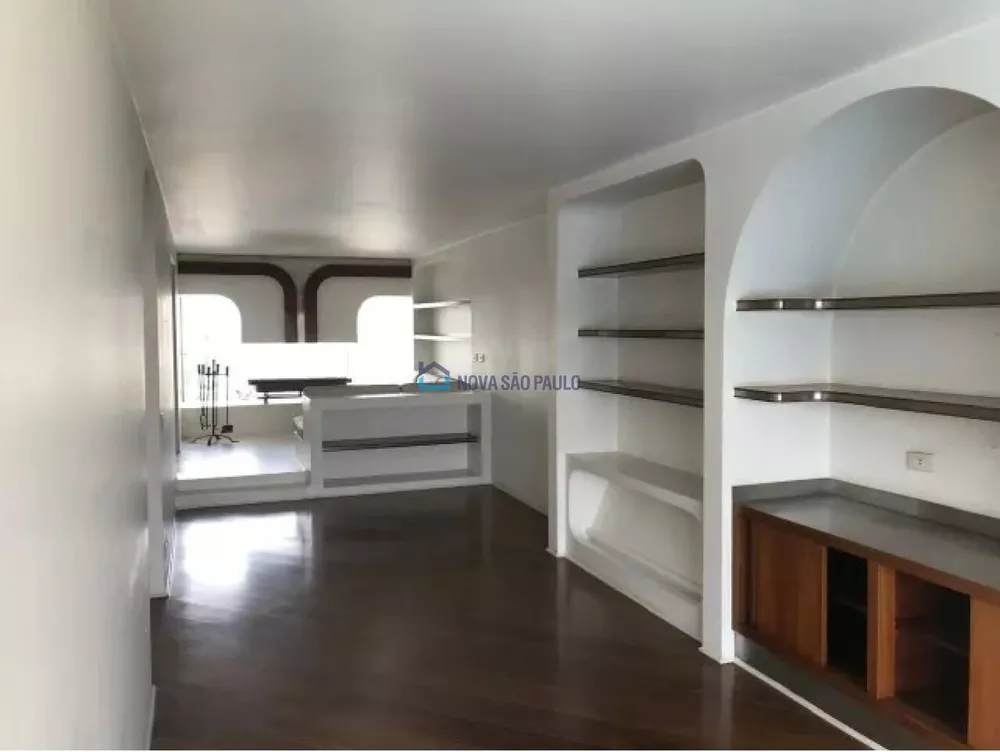 Apartamento à venda com 3 quartos, 325m² - Foto 4