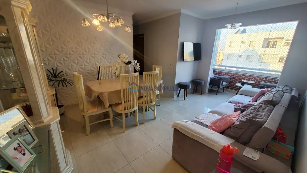 Apartamento à venda com 3 quartos, 72m² - Foto 2