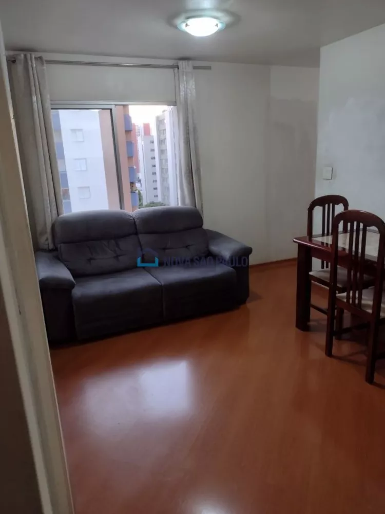 Apartamento à venda com 2 quartos, 77m² - Foto 1