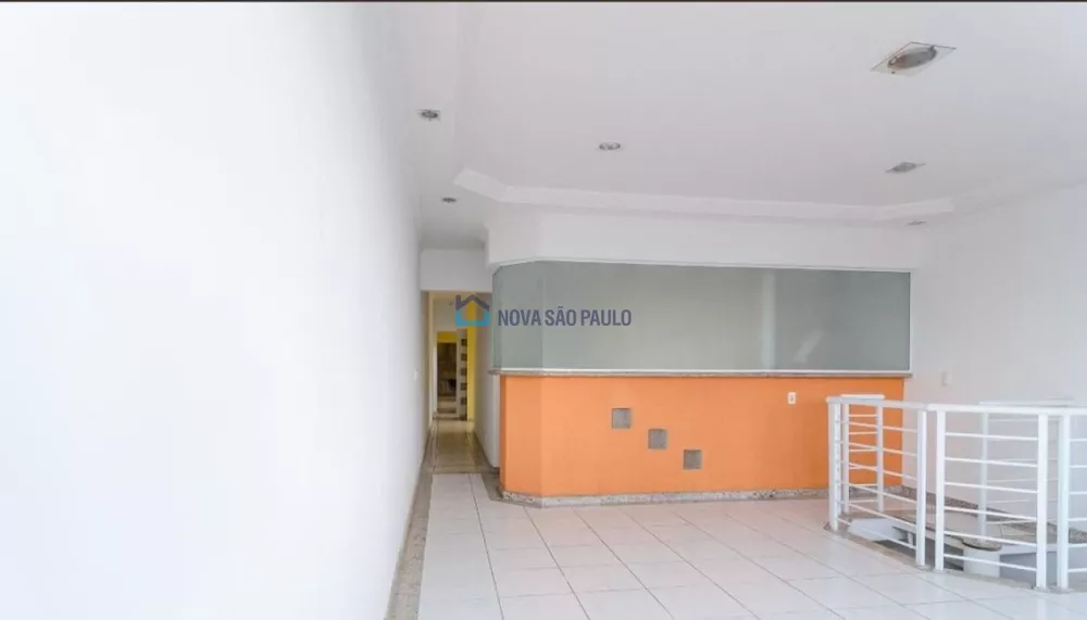 Casa para alugar com 4 quartos, 400m² - Foto 8