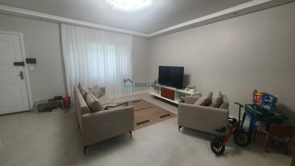 Casa de Vila à venda com 3 quartos, 80m² - Foto 1