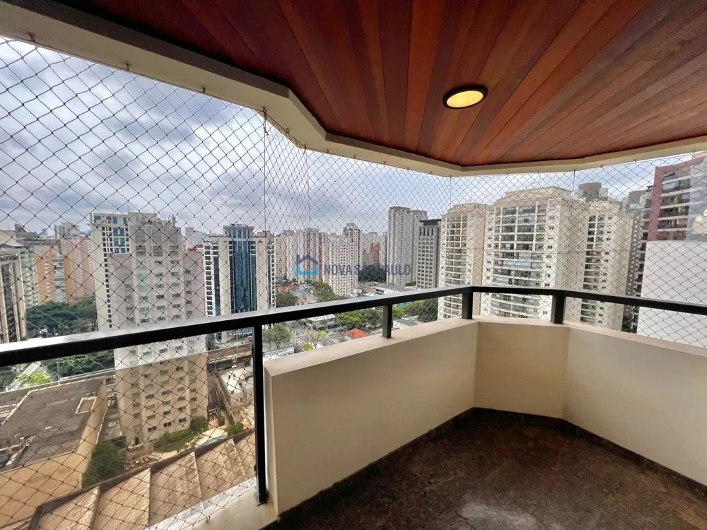 Apartamento para alugar com 4 quartos, 232m² - Foto 4