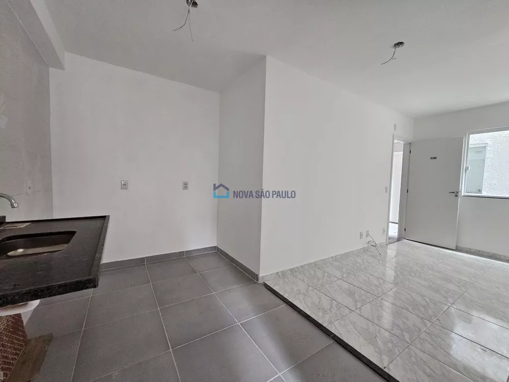 Apartamento à venda com 2 quartos, 44m² - Foto 7