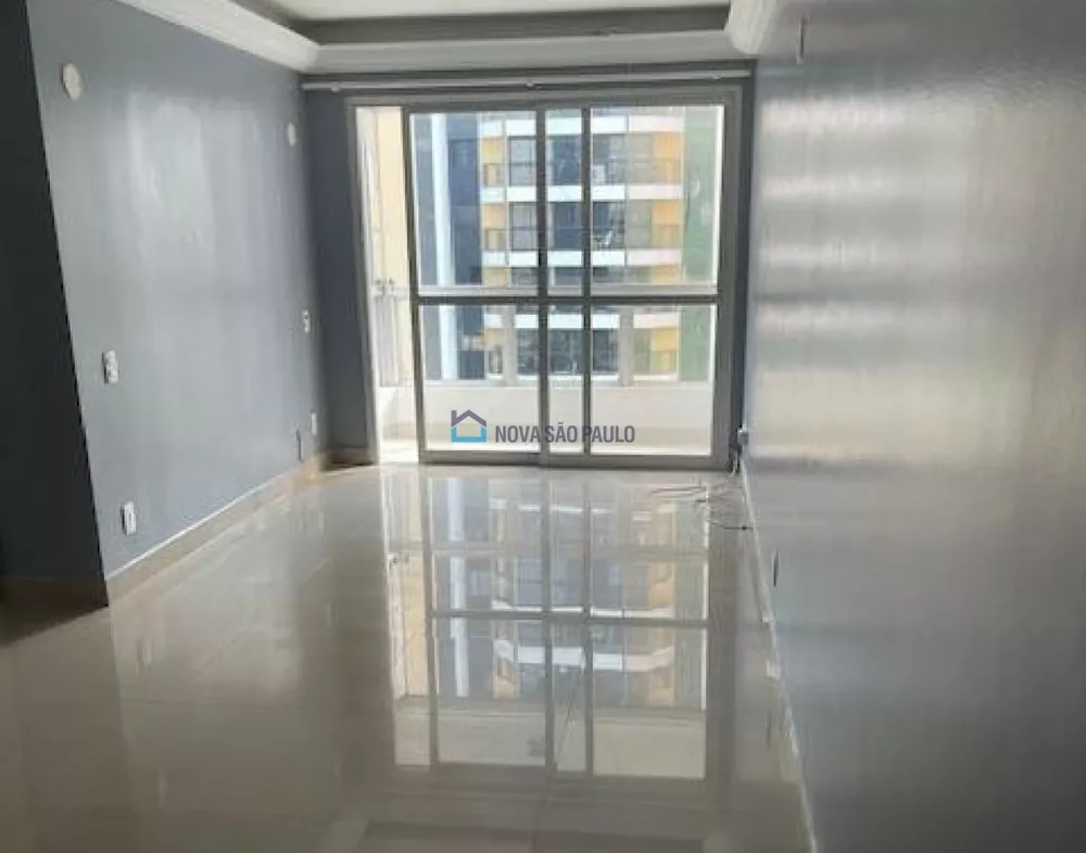 Apartamento à venda com 2 quartos, 70m² - Foto 3