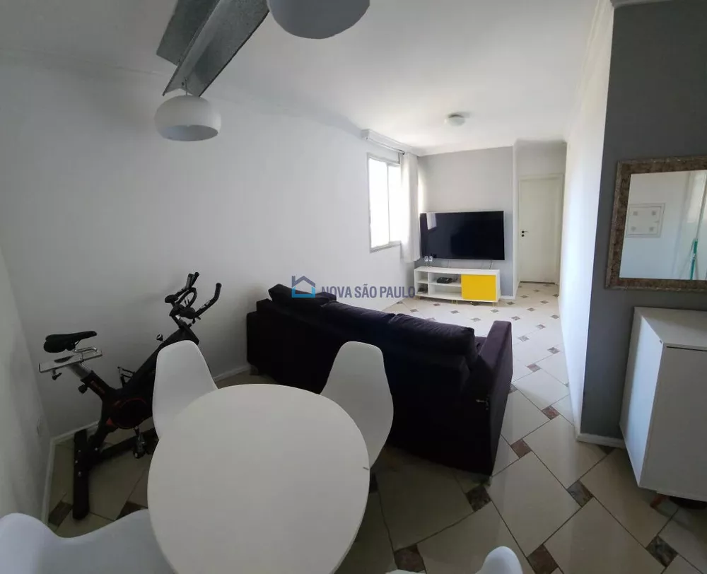 Apartamento à venda com 2 quartos, 58m² - Foto 2