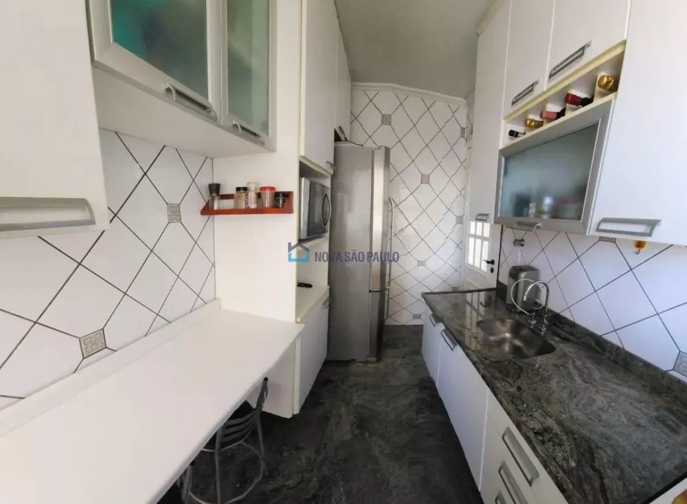 Apartamento à venda com 2 quartos, 58m² - Foto 4