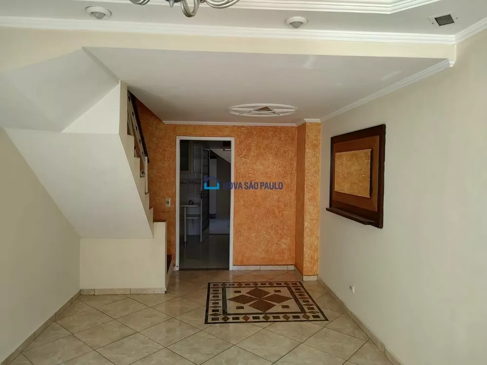 Casa à venda com 4 quartos, 100m² - Foto 2